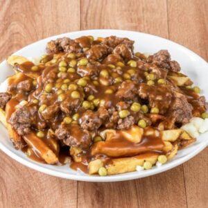 Poutine Dulton (Boeuf haché et petits pois)